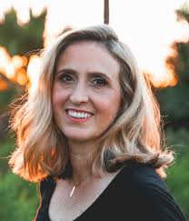 Carla Fernández - Compradora de Facebook